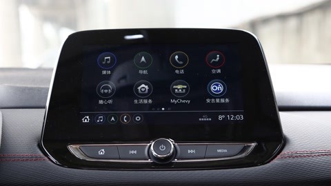 外面有个僵尸啊